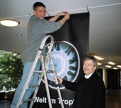 24.11.2003