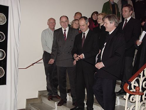24.11.2003
